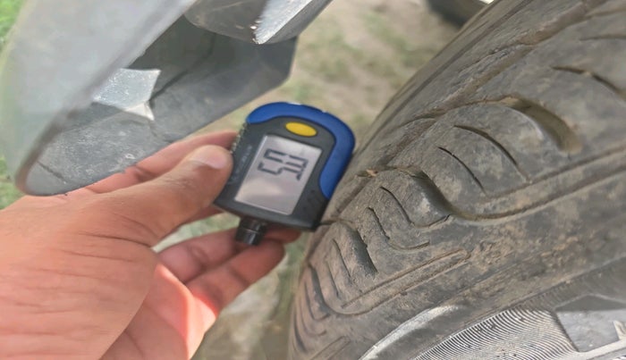 2011 Chevrolet Beat LS PETROL, Petrol, Manual, 12,345 km, tyre