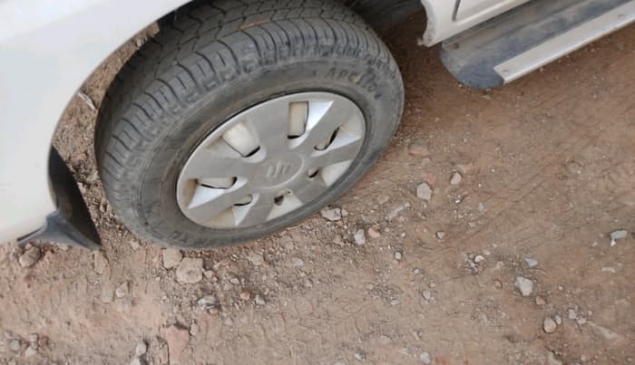 2020 Maruti Eeco 5 STR WITH A/C+HTR, Petrol, Manual, 16,596 km, tyre