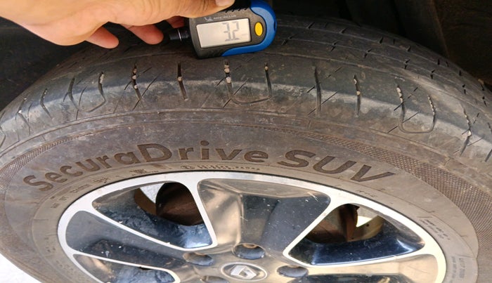 2016 Renault Duster 110 PS RXZ 4X4 MT DIESEL, Diesel, Manual, 1,33,699 km, tyre