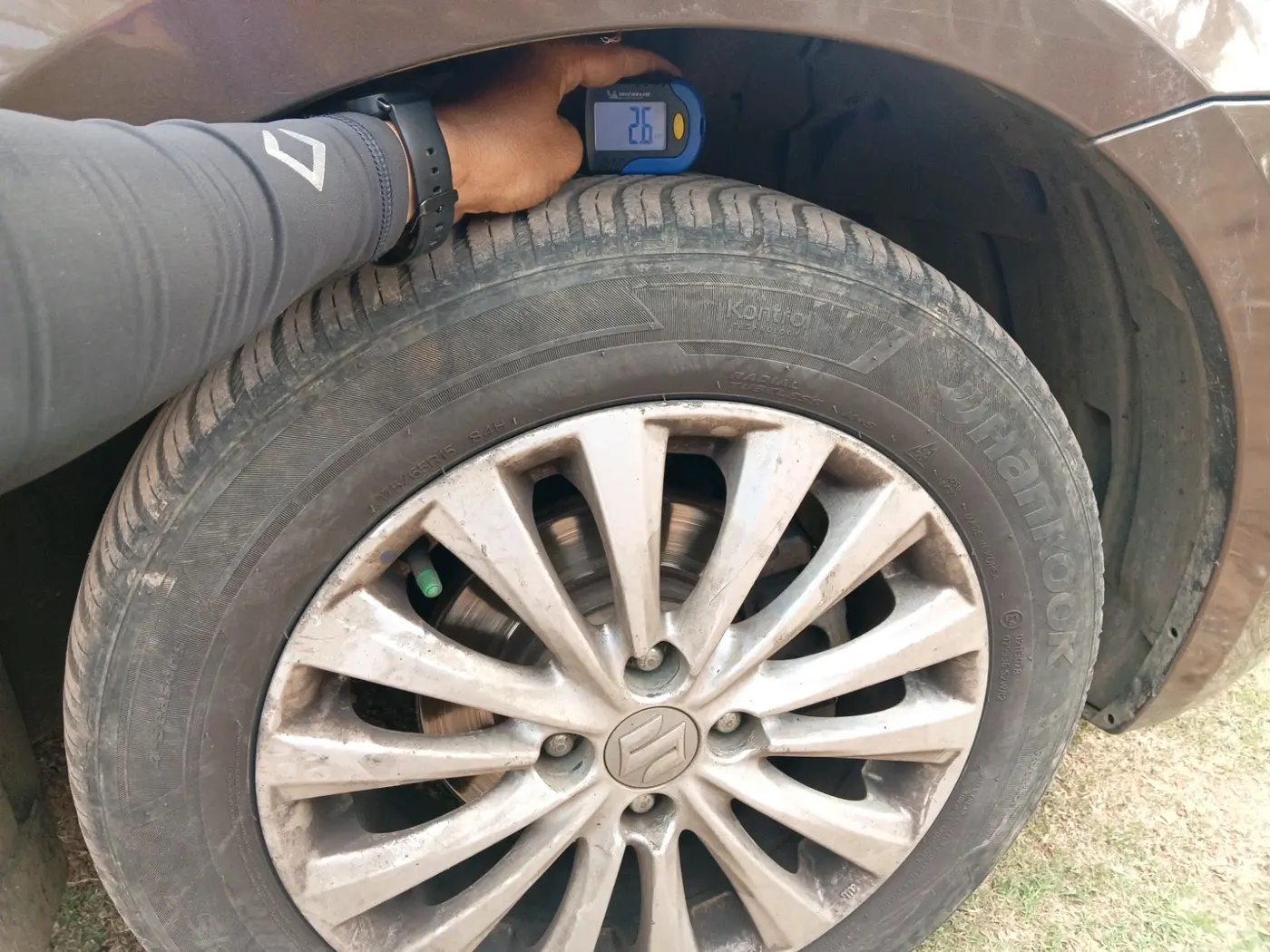 2016 Maruti Ciaz ZDI SHVS, Diesel, Manual, 1,95,713 km, tyre