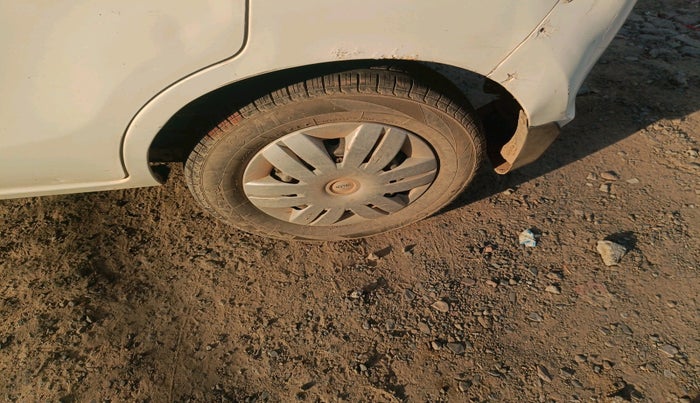 2012 Maruti Alto 800 LXI, Petrol, Manual, 1,49,271 km, tyre