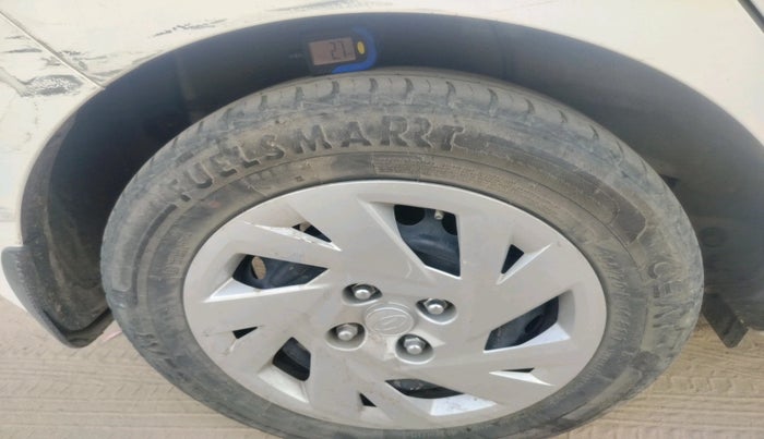 2023 Hyundai GRAND I10 NIOS MAGNA 1.2 KAPPA VTVT, Petrol, Manual, 34,790 km, tyre