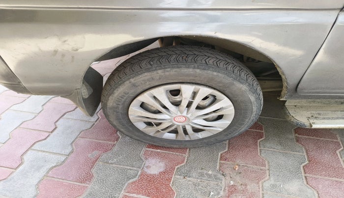 2016 Maruti Eeco 5 STR WITH A/C+HTR, CNG, Manual, 94,090 km, tyre