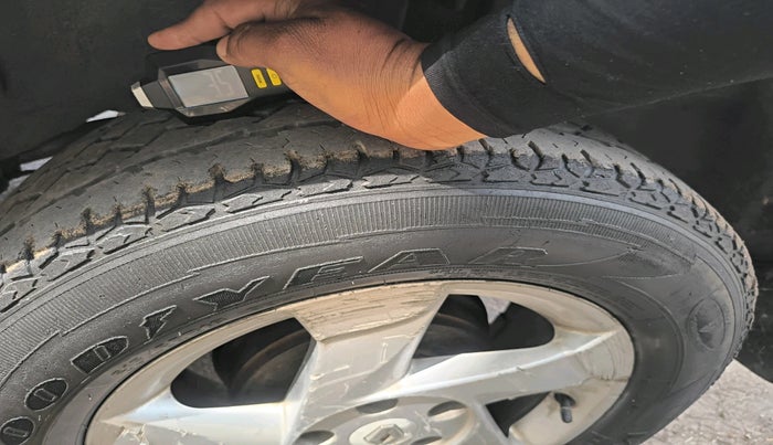 2013 Renault Duster 110 PS RXZ DIESEL, Diesel, Manual, 84,051 km, tyre