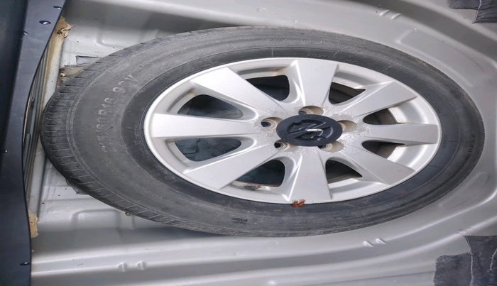 2007 Toyota Camry W2 AT, Petrol, Automatic, 39,783 km, tyre