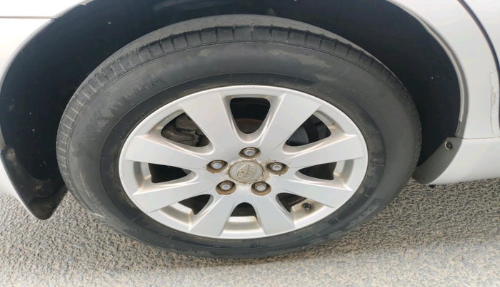 2007 Toyota Camry W2 AT, Petrol, Automatic, 39,783 km, tyre