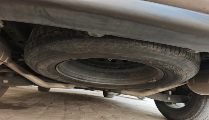 2018 Mahindra XUV500 W7, Diesel, Manual, 75,621 km, tyre