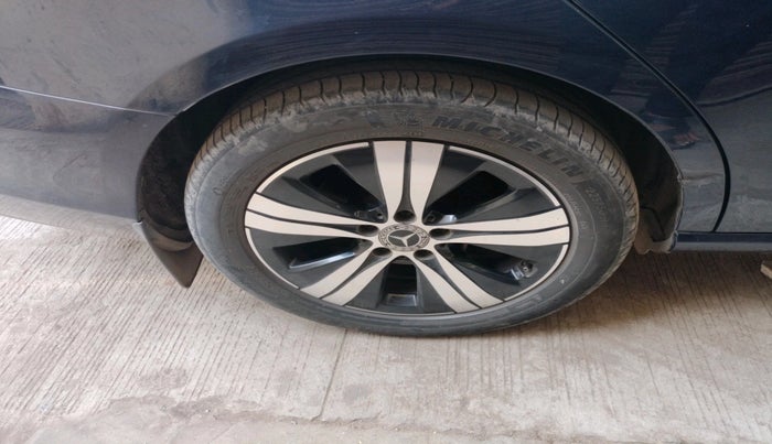 2022 Mercedes Benz C Class  C 220d, Diesel, Automatic, 55,832 km, tyre