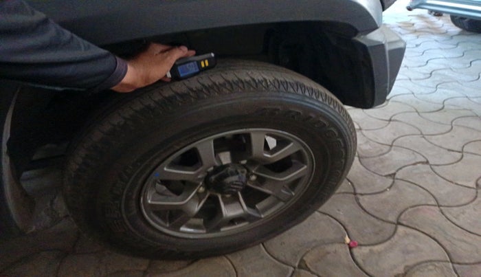 2023 Maruti JIMNY ALPHA ALL GRIP PRO AT, Petrol, Automatic, 25,587 km, tyre