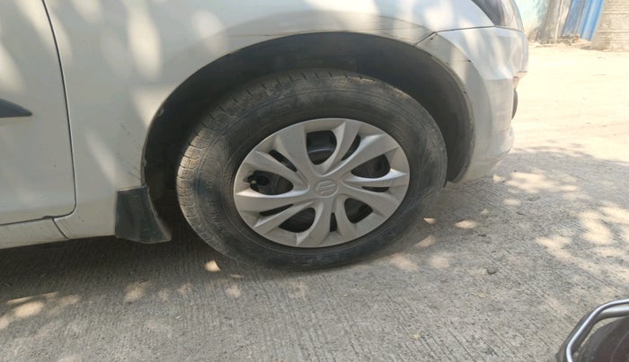 2016 Maruti Swift VDI, Diesel, Manual, 72,903 km, tyre