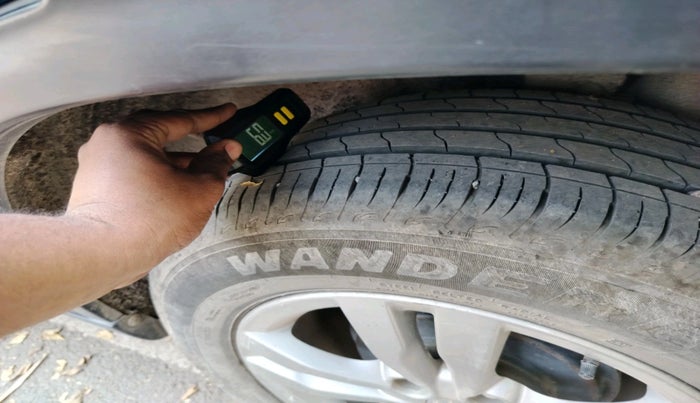 2016 Maruti Vitara Brezza ZDI PLUS DUAL TONE, Diesel, Manual, 66,135 km, tyre