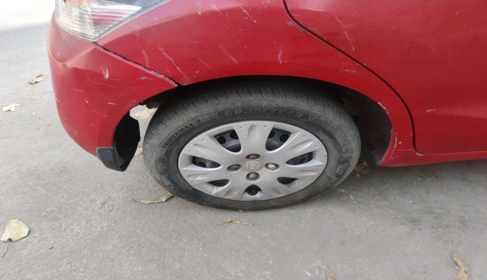 2012 Honda Brio S MT, Petrol, Manual, 91,881 km, tyre