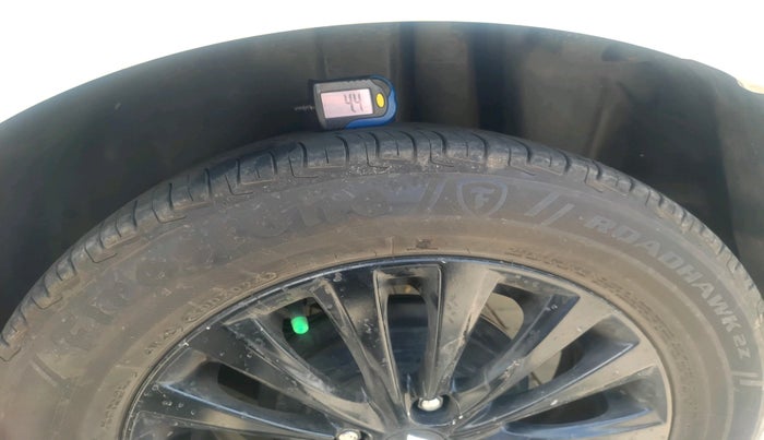 2022 Maruti Ciaz ZETA 1.5 SHVS MT PETROL, Petrol, Manual, 93,381 km, tyre