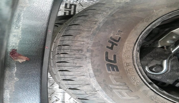 2022 MG ASTOR SHARP 1.5 CVT, Petrol, Automatic, 1,05,248 km, tyre