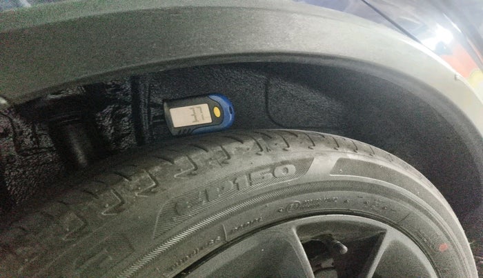 2023 Maruti IGNIS ZETA 1.2 AMT, Petrol, Automatic, 22,217 km, tyre