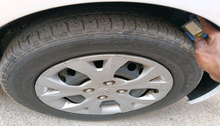 2015 Hyundai Grand i10 SPORTZ 1.2 KAPPA VTVT, Petrol, Manual, 72,887 km, tyre