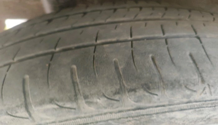 2016 Honda Amaze 1.2L I-VTEC S, Petrol, Manual, 92,440 km, tyre