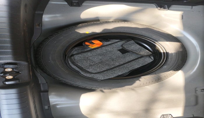 2025 Hyundai NEW I20 ASTA (O) 1.2 IVT, Petrol, Automatic, 3,828 km, tyre