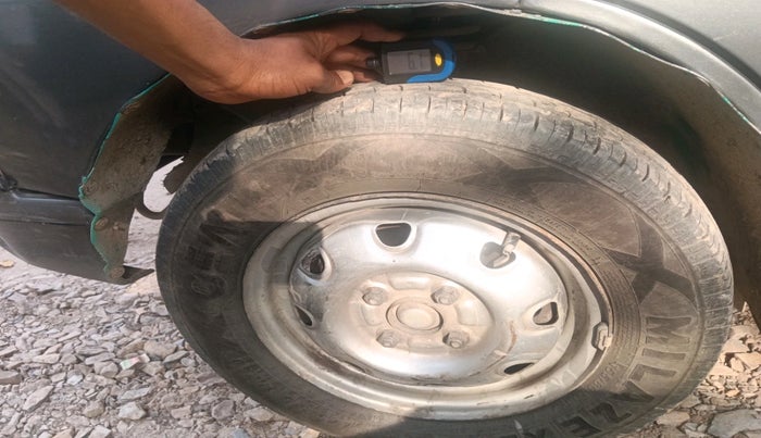 2019 Maruti Eeco 7 STR, CNG, Manual, 1,57,234 km, tyre