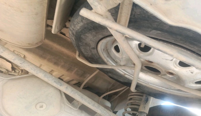 2019 Maruti Eeco 7 STR, CNG, Manual, 1,57,234 km, tyre