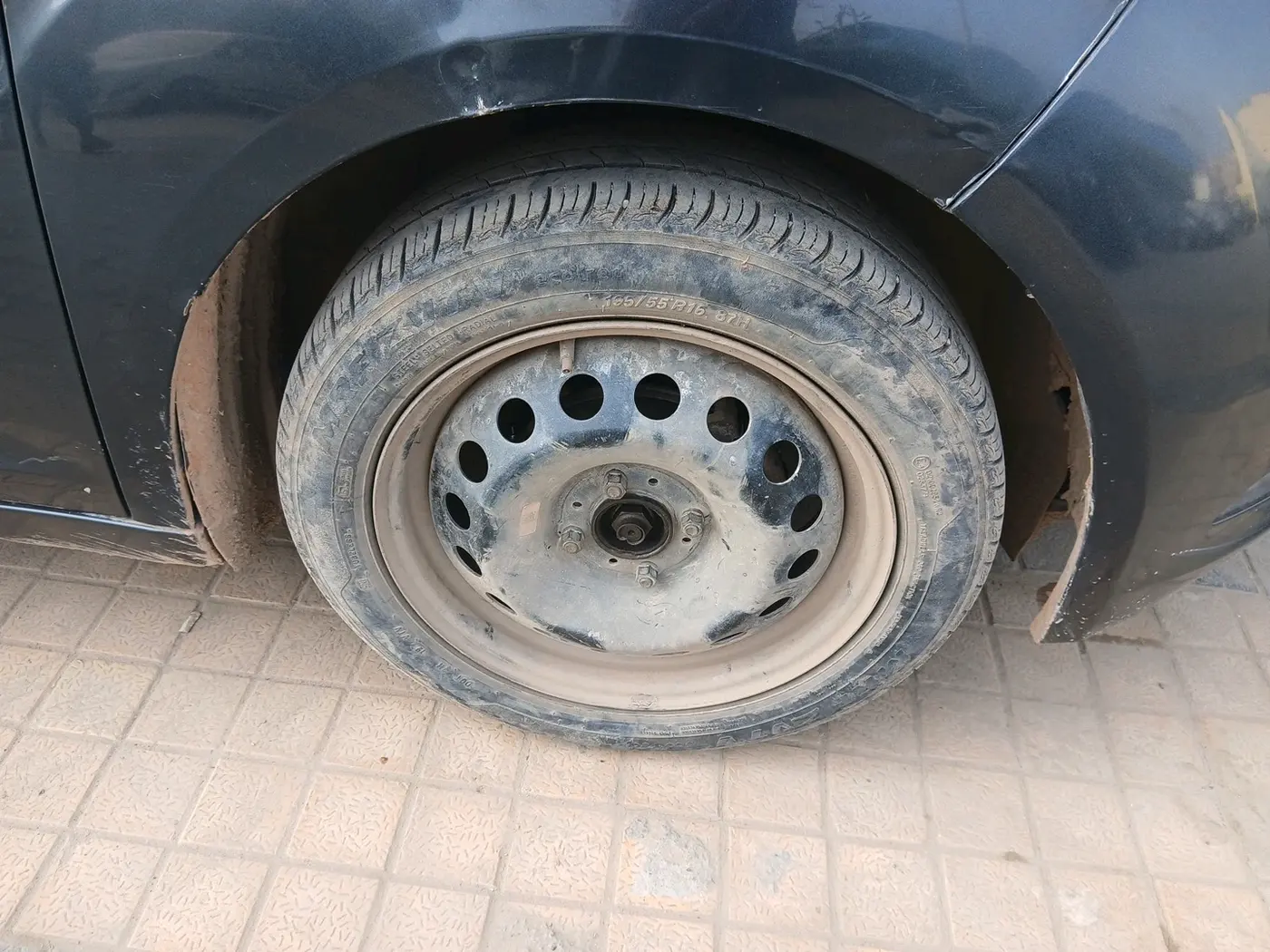 2021 Tata ALTROZ XM PLUS PETROL, Petrol, Manual, 84,000 km, tyre