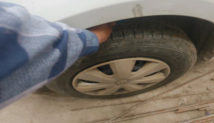 2011 Maruti Swift Dzire VXI, Petrol, Manual, 71,281 km, tyre