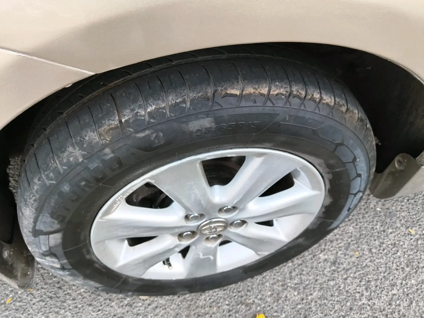2012 Toyota Corolla Altis VL AT PETROL, CNG, Automatic, 1,55,085 km, tyre