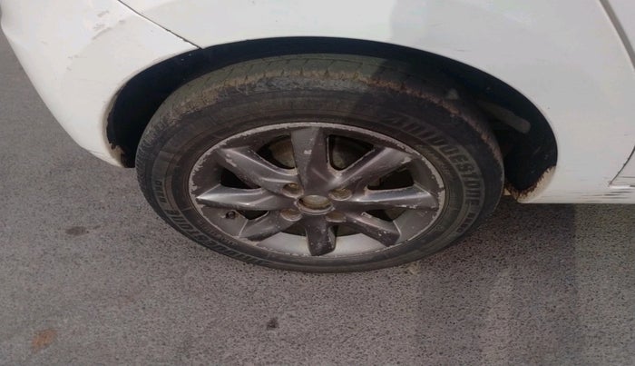 2015 Tata Bolt XT QUADRAJET, Diesel, Manual, 1,52,634 km, tyre