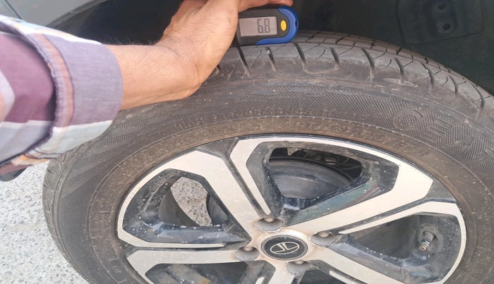 2021 Tata NEXON XZA PLUS SUNROOF PETROL, Petrol, Automatic, 85,912 km, tyre