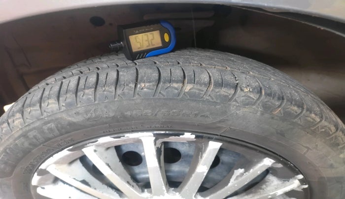 2015 Maruti Wagon R 1.0 VXI, Petrol, Manual, 47,890 km, tyre