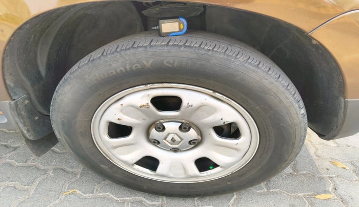 2014 Renault Duster 85 PS RXL DIESEL, Diesel, Manual, 54,900 km, tyre