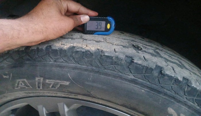 2022 Mahindra Thar LX PETROL HT 4WD AT, Petrol, Automatic, 69,760 km, tyre