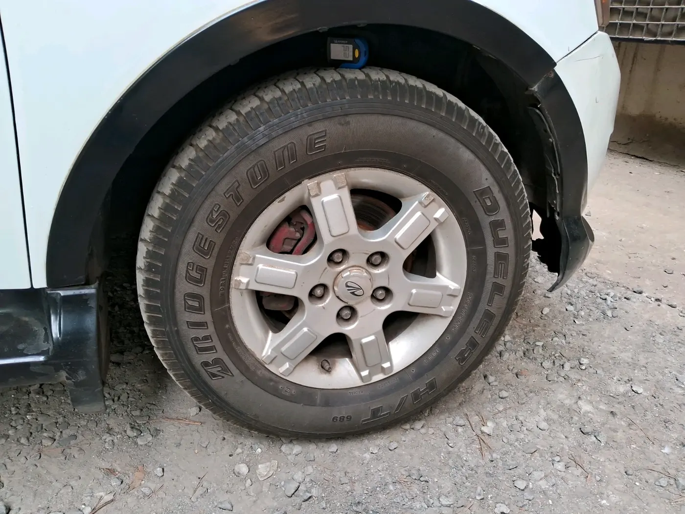 2012 Mahindra Xylo E8 ABS AIRBAG BS-III, Diesel, Manual, 95,035 km, tyre