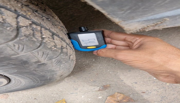 2021 Hyundai ALCAZAR PLATINUM (O) 6STR 2.0 AT, Petrol, Automatic, 33,573 km, tyre