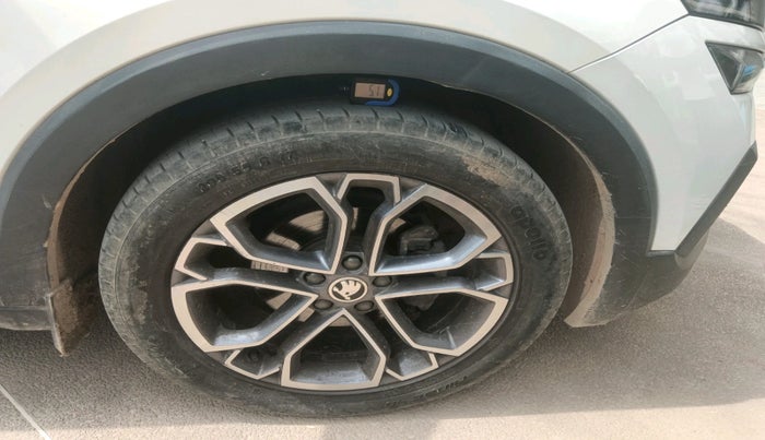 2021 Skoda KUSHAQ STYLE 1.0L TSI MT, Petrol, Manual, 40,868 km, tyre