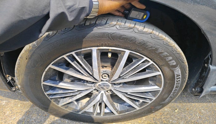 2017 Volkswagen Polo ALLSTAR 1.2, Petrol, Manual, 67,941 km, tyre