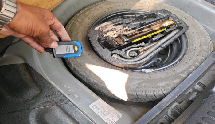 2017 Volkswagen Polo ALLSTAR 1.2, Petrol, Manual, 67,941 km, tyre