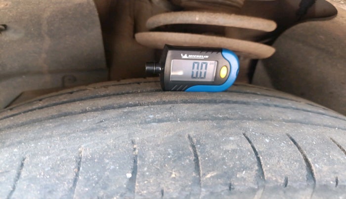 2019 Mahindra XUV500 W11, Diesel, Manual, 72,793 km, tyre