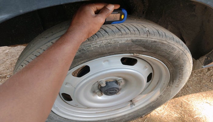 2022 Nissan MAGNITE XE, Petrol, Manual, 11,257 km, tyre