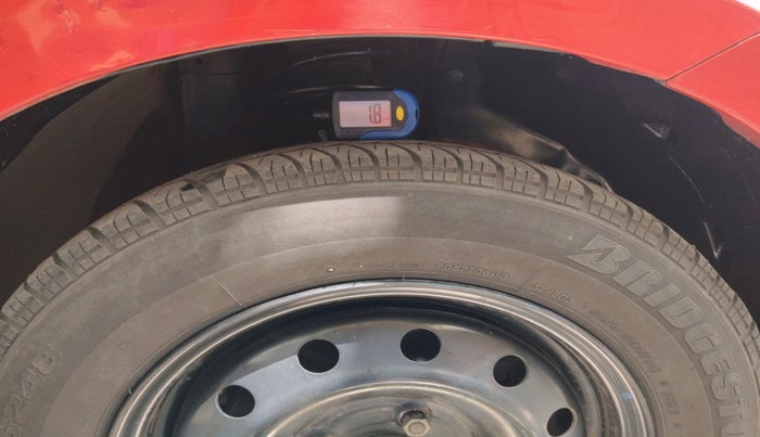 2023 Maruti Swift VXI AMT, Petrol, Automatic, 79,390 km, tyre