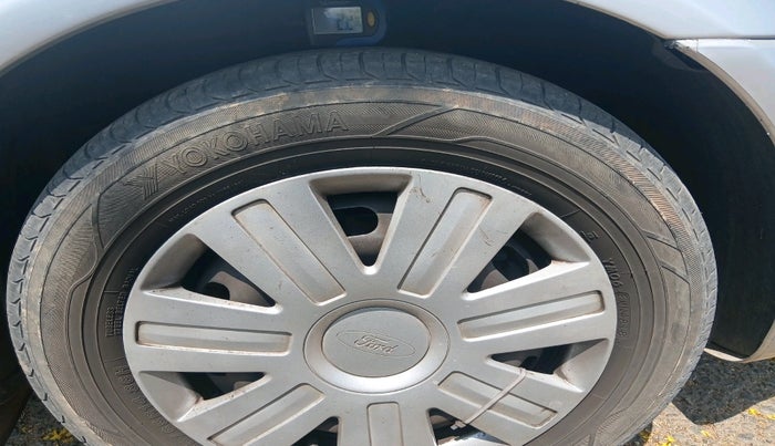 2011 Ford Fiesta EXI 1.4 DIESEL, Diesel, Manual, 1,82,924 km, tyre