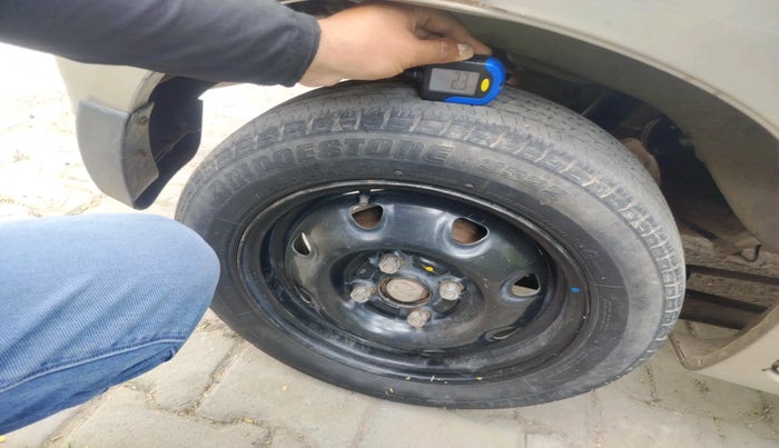 2012 Maruti Zen Estilo VXI, Petrol, Manual, 84,880 km, tyre