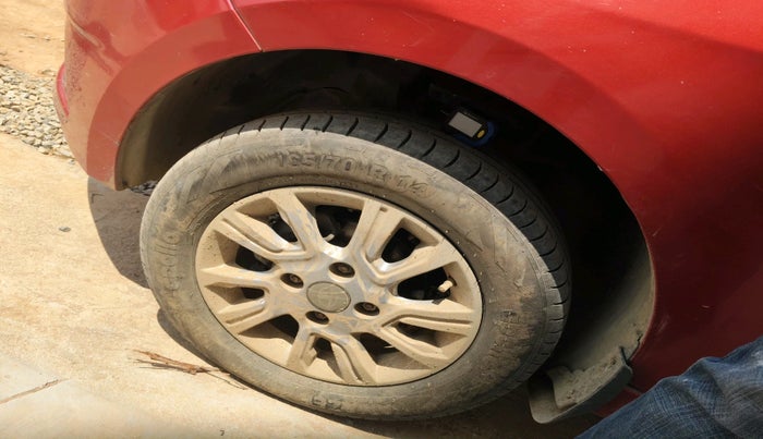 2018 Tata Tiago XZA PETROL, Petrol, Automatic, 86,731 km, tyre