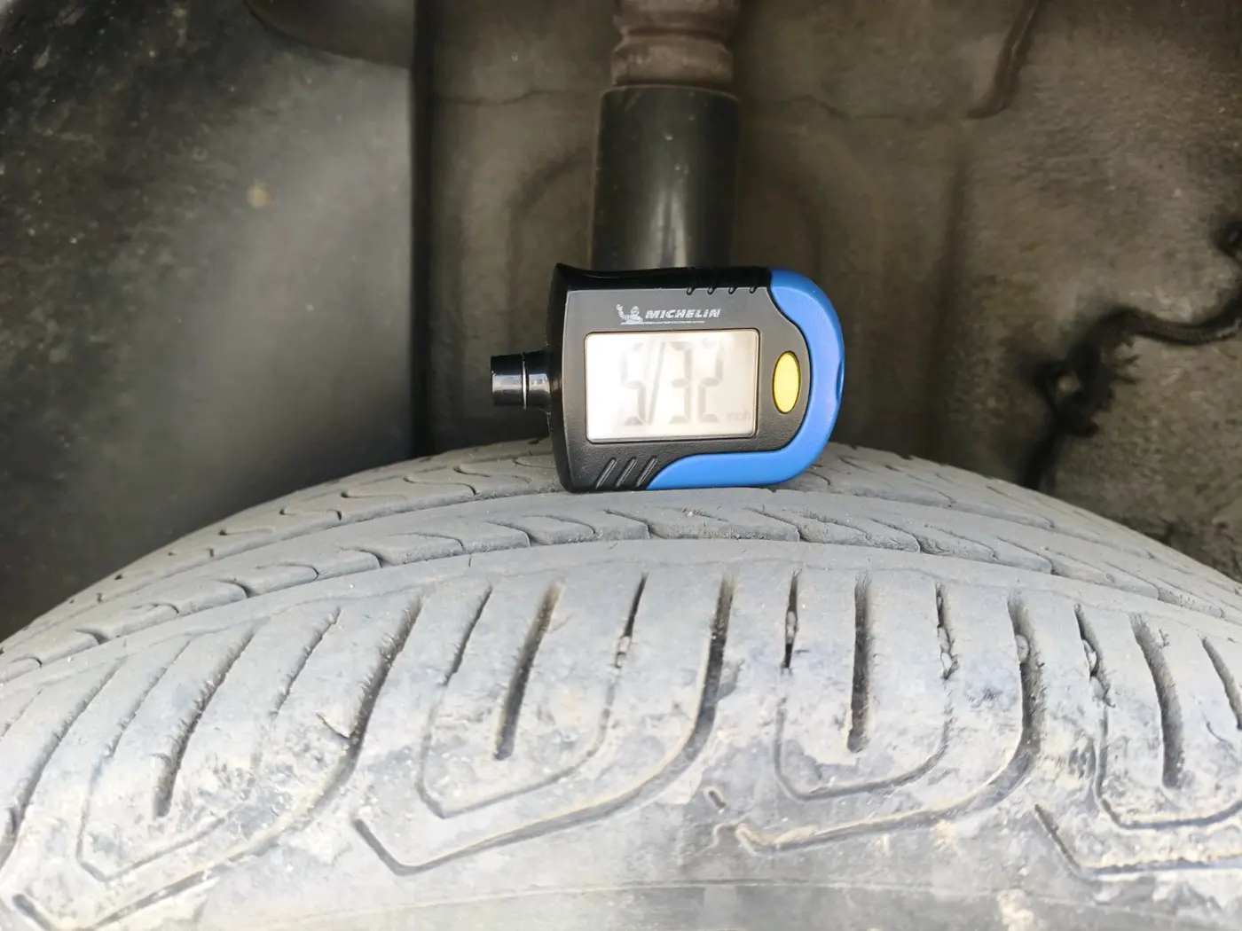 2023 Tata ALTROZ XZ DIESEL, Diesel, Manual, 72,517 km, tyre