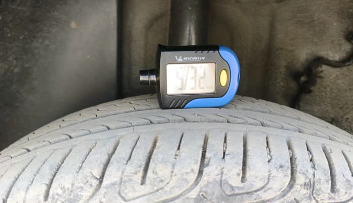 2023 Tata ALTROZ XZ DIESEL, Diesel, Manual, 72,517 km, tyre