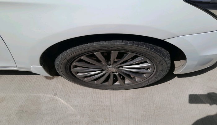 2016 Maruti Ciaz ZDI+ SHVS, Diesel, Manual, 1,04,579 km, tyre