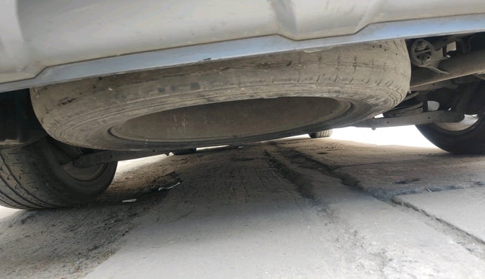 2014 Hyundai Santa Fe 2 WD, Diesel, Manual, 88,695 km, tyre