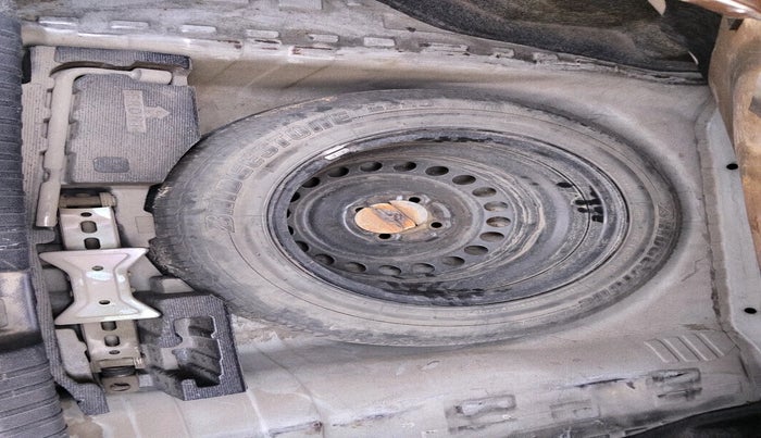 2017 Honda Amaze 1.5L I-DTEC VX, Diesel, Manual, 1,56,252 km, tyre