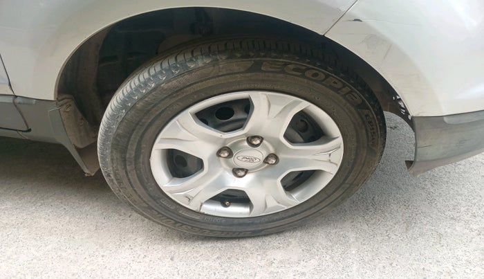 2015 Ford Ecosport TREND+ 1.0L ECOBOOST, Petrol, Manual, 80,073 km, tyre