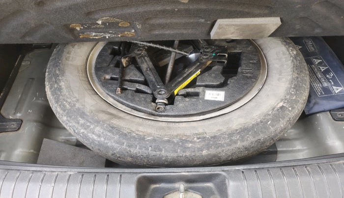 2019 Hyundai Creta E PLUS 1.4 DIESEL, Diesel, Manual, 73,038 km, tyre